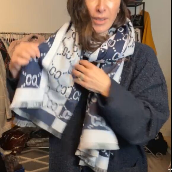 Stylish Navy and Cream Patterned Scarf - Picture 1 of 1